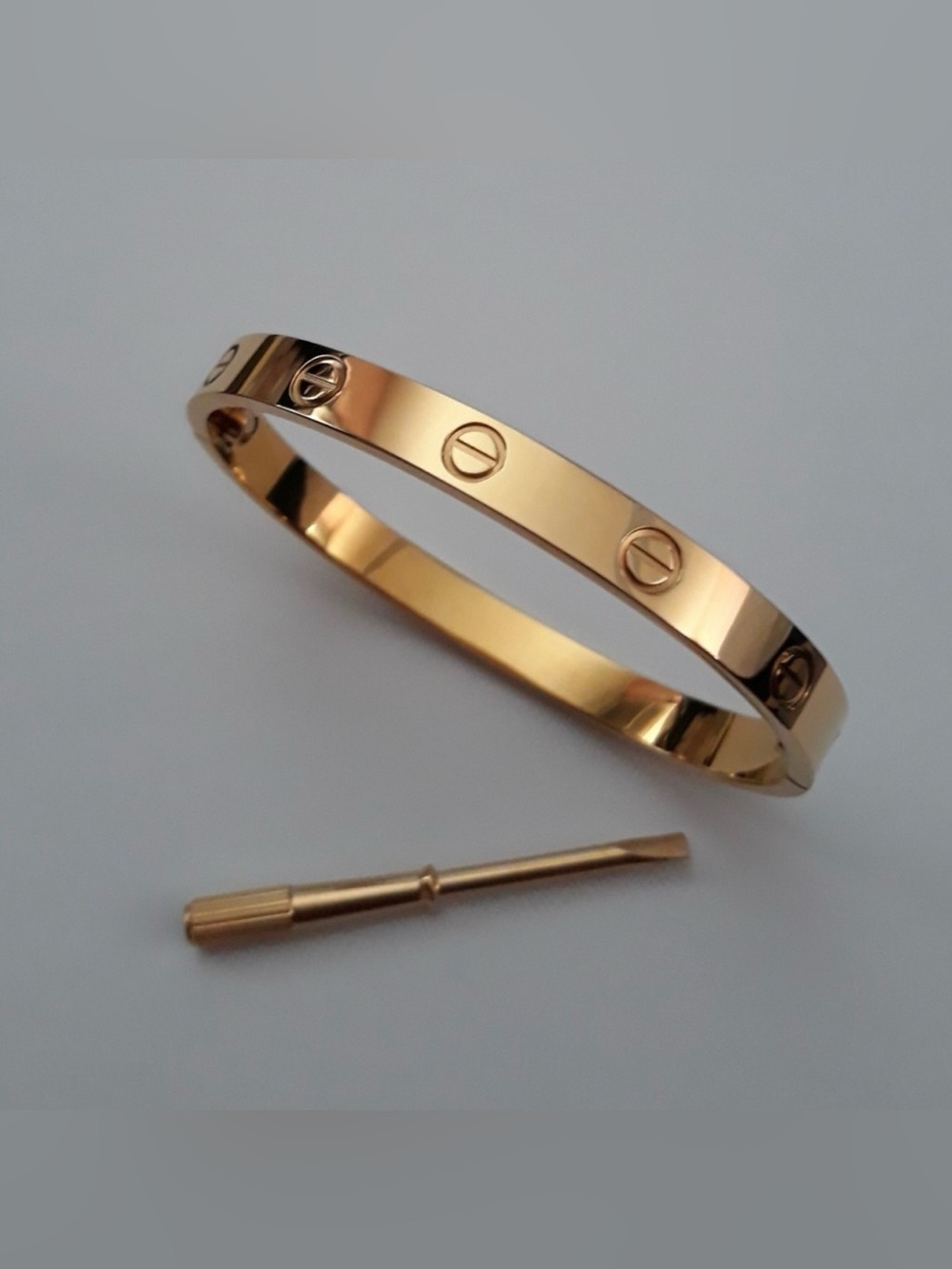 Generic Gold Screw Cuff Bangle Bracelet with Screwdriver - Picture 4 of 6